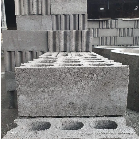 bataco / batako besar lubang /meter persegi (m2)